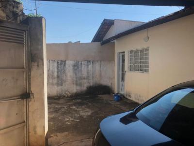 Casa para Venda, em Bauru, bairro Vila Ipiranga, 2 dormitórios, 1 banheiro, 3 vagas